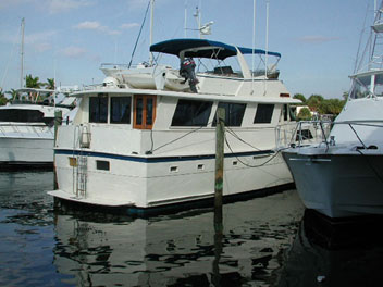 Hatteras 61 Motor yacht